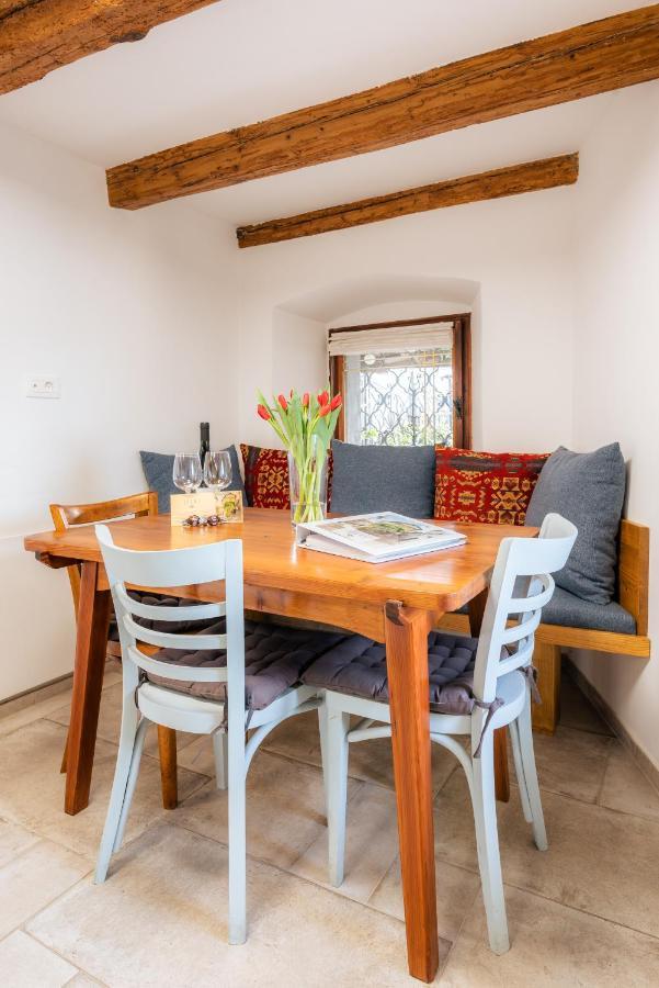 Apartment Villa Irena Great For A Family Holiday With Free Parking And Ev Station Ajdovščina 외부 사진