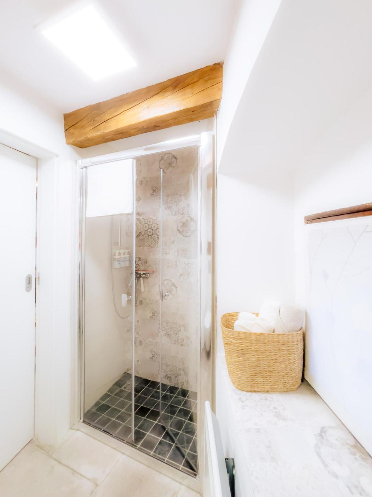 Apartment Villa Irena Great For A Family Holiday With Free Parking And Ev Station Ajdovščina 외부 사진