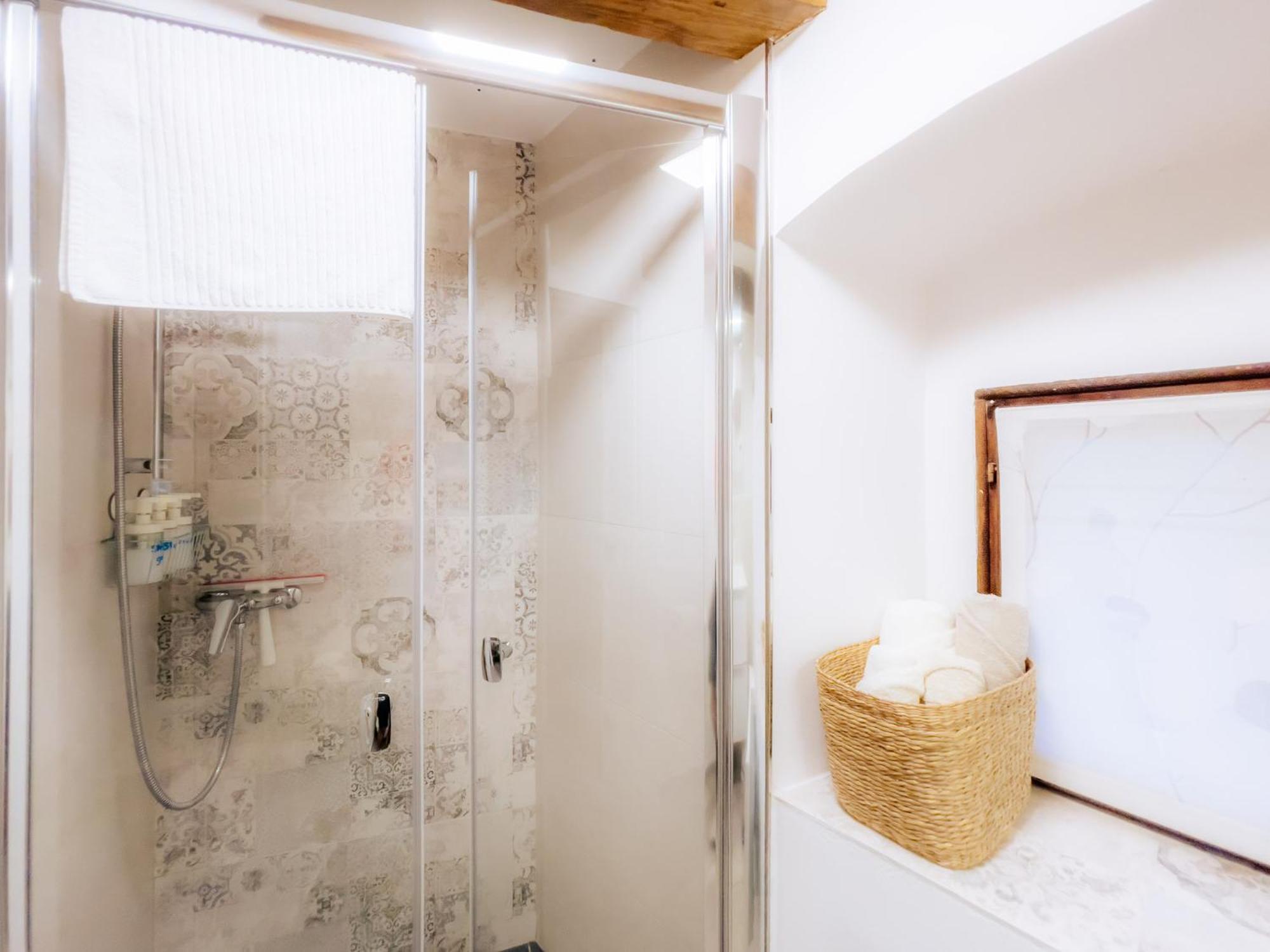 Apartment Villa Irena Great For A Family Holiday With Free Parking And Ev Station Ajdovščina 외부 사진
